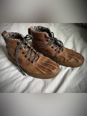 Vans SK8-Hi Del Pato MTE Leather Lace-Up Sneakers